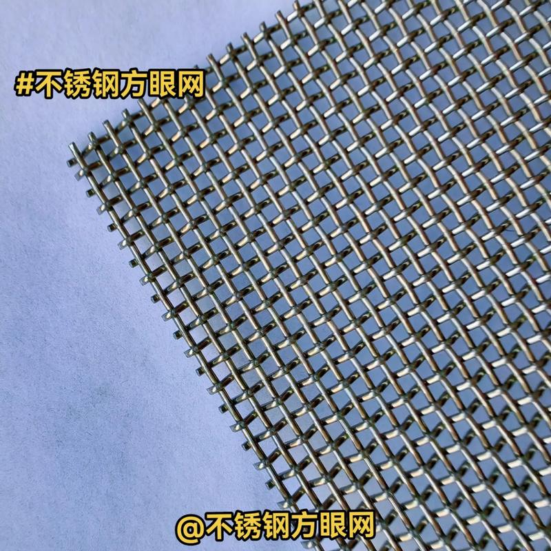 护栏网厂家在行业发展趋势中的角色与挑战